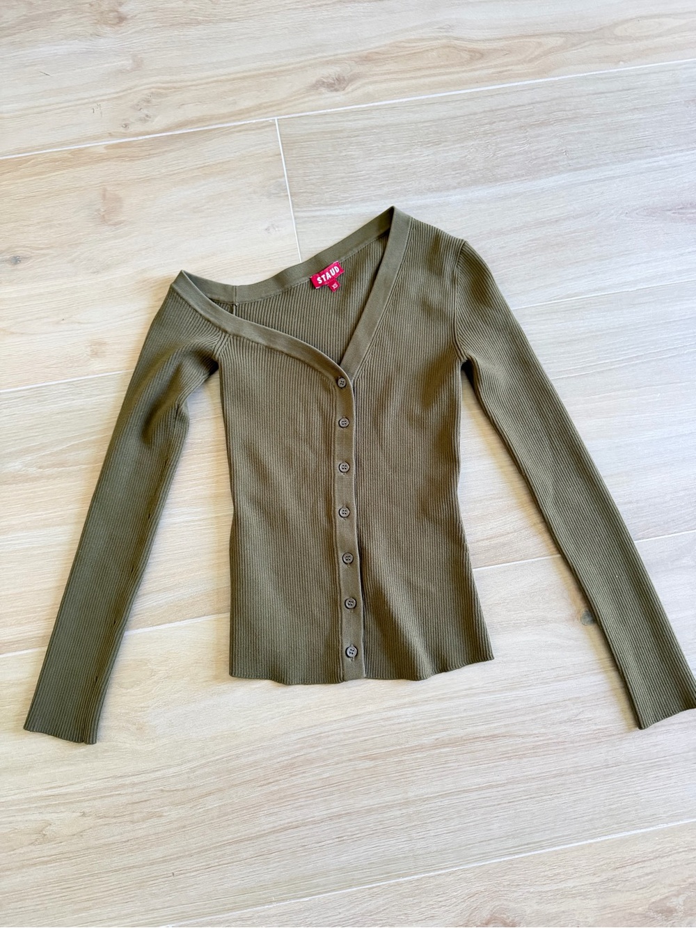 STAUD Olive Ribbed Off‑Shoulder Button-Down Top